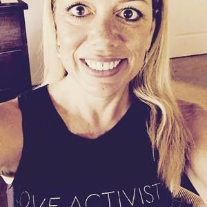 Meet your Posher, Marci